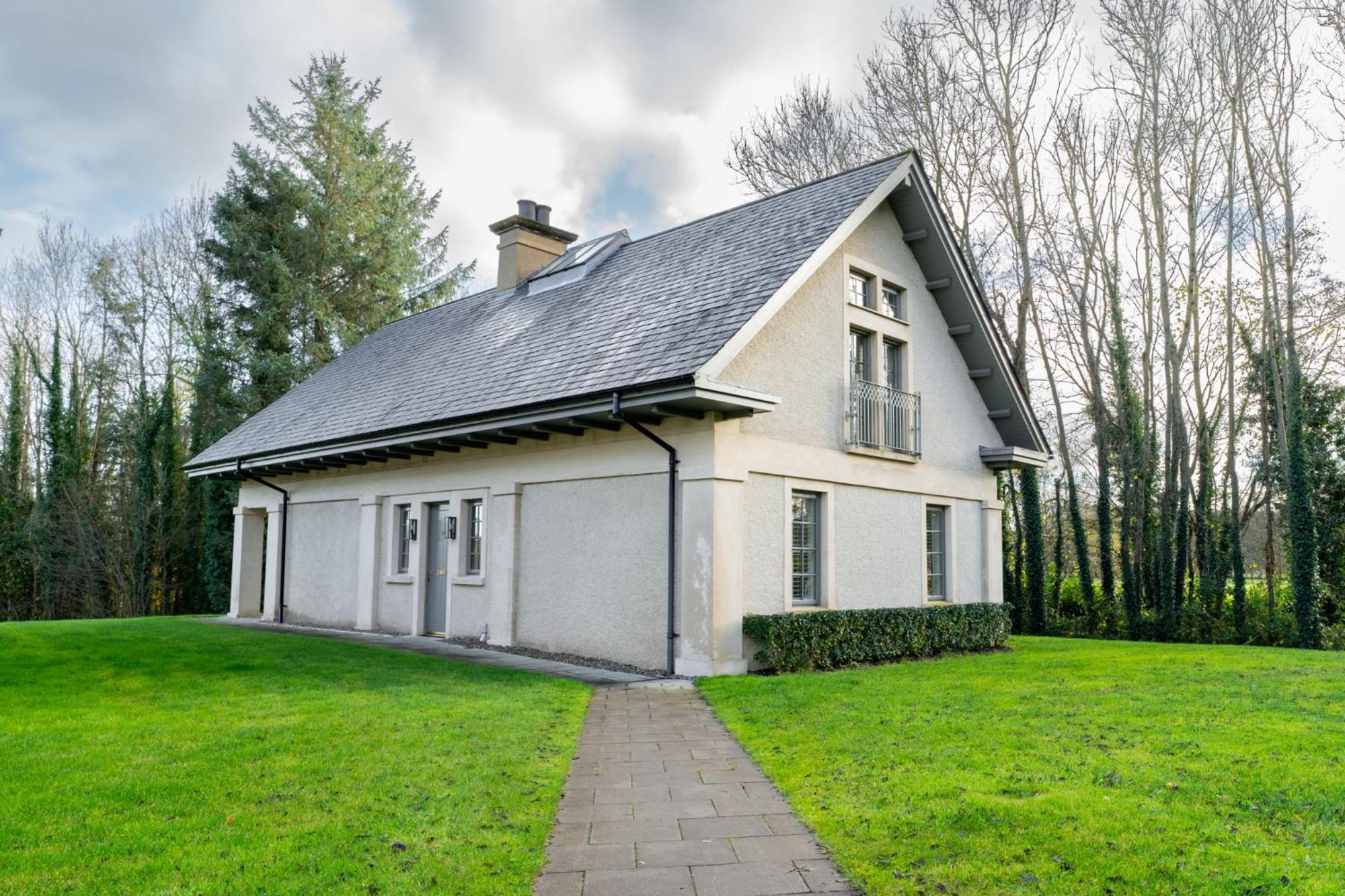 אניסקילן Escape Ordinary At Lough Erne Golf Village מראה חיצוני תמונה
